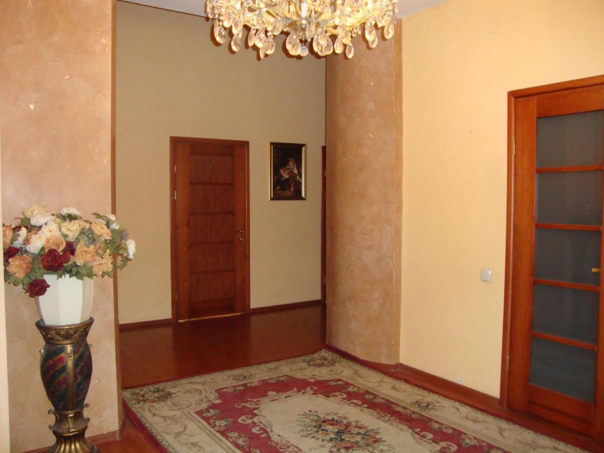 Hotel Reno On Deribasovskaya 敖德萨 外观 照片