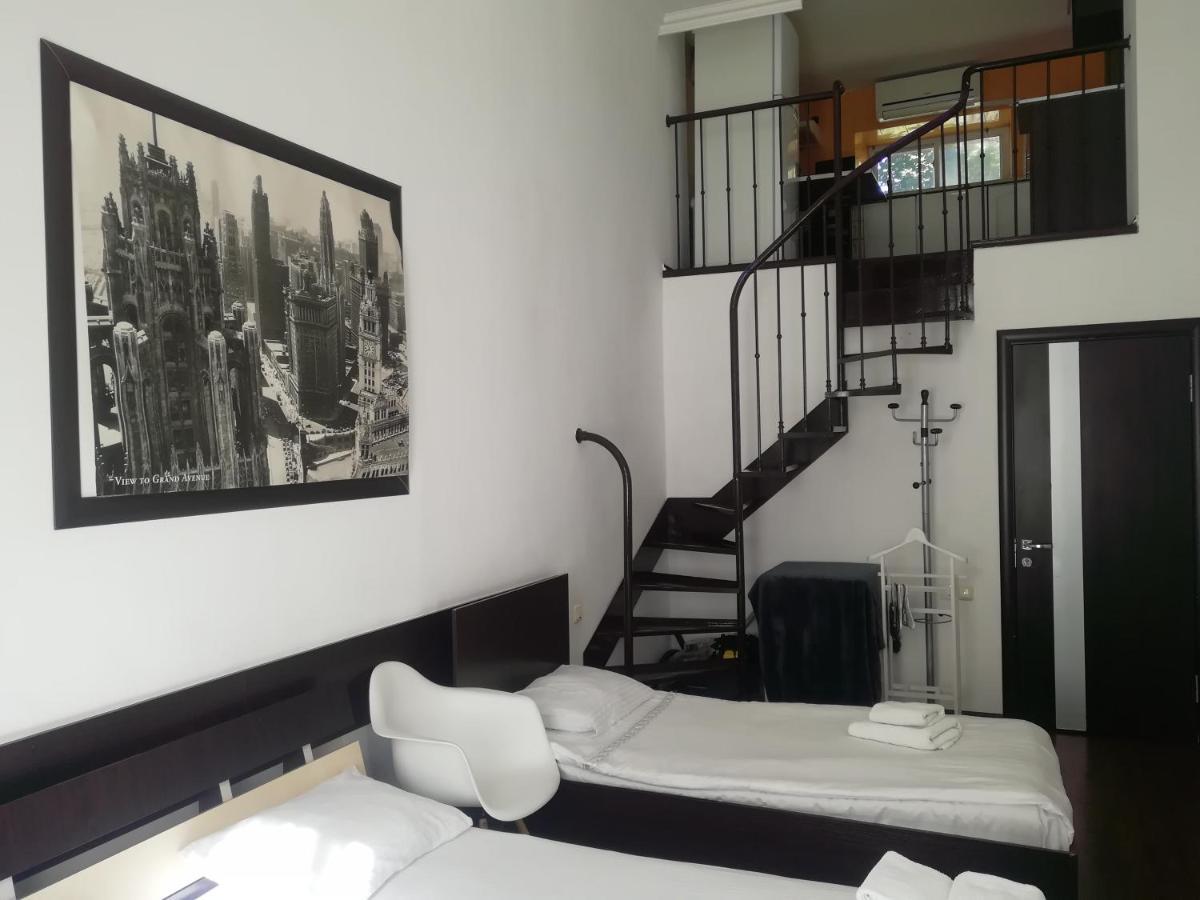 Hotel Reno On Deribasovskaya 敖德萨 外观 照片