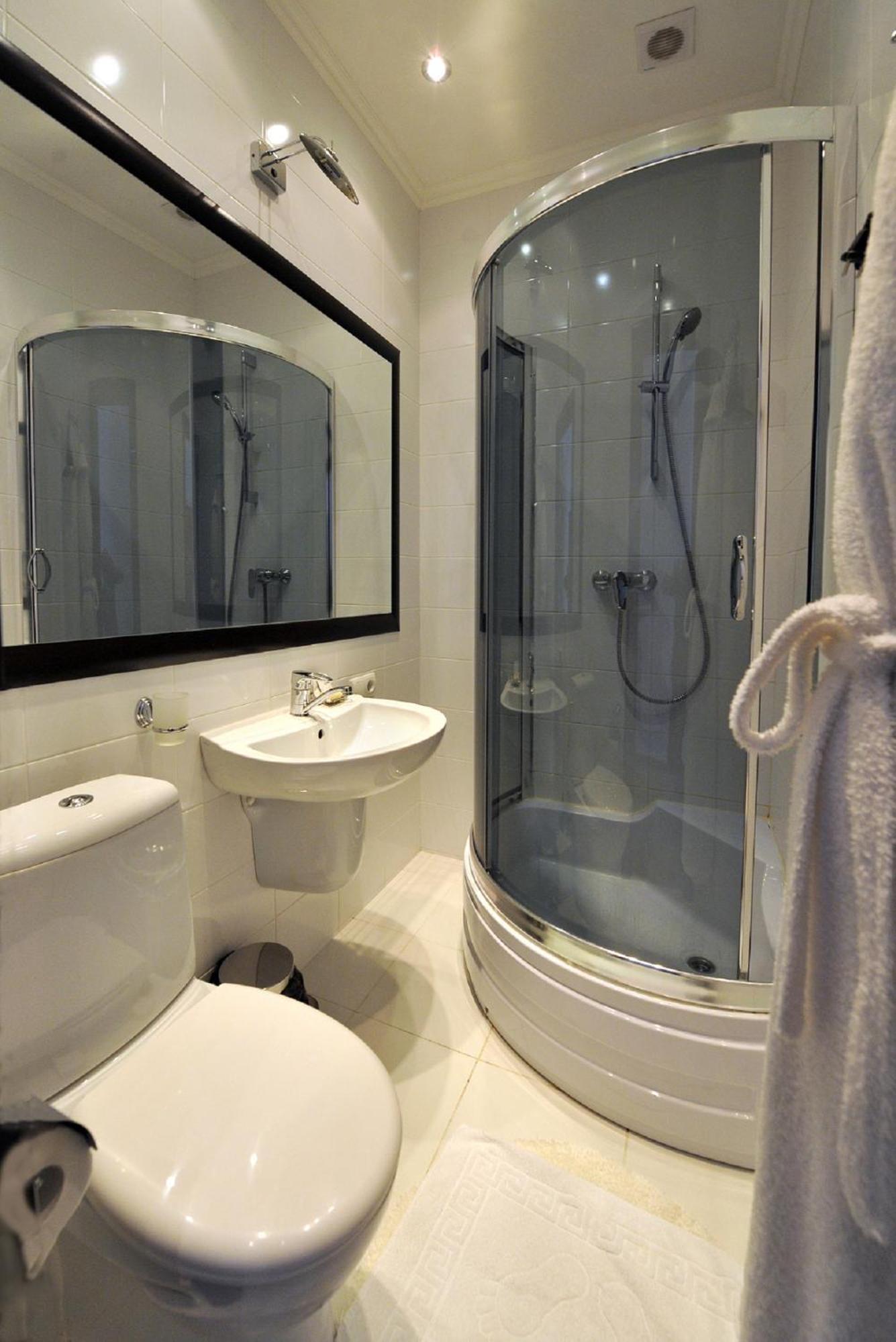 Hotel Reno On Deribasovskaya 敖德萨 外观 照片